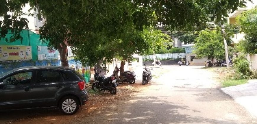 4000 Sqft North With Old Livable House Sale Ramakrishna Nagar Semi Commercial