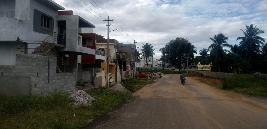1750sqft West Face Residentital Site Sale Judicial Layout, Mysore
