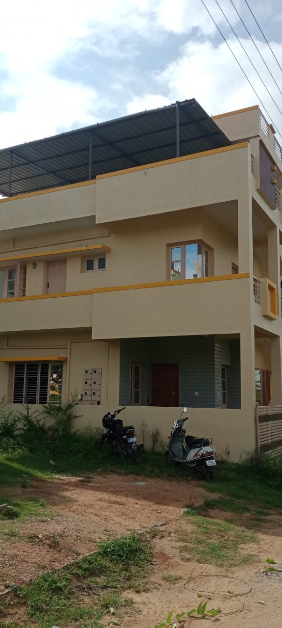 1200 Sqft West Face Residential House Sale Vijayanagar, Mysore