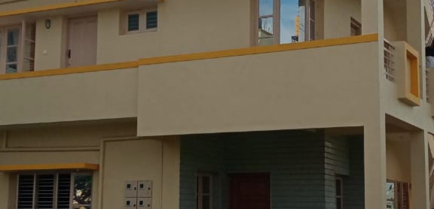 1200 Sqft West Face Residential House No Sale Vijayanagar,mysore