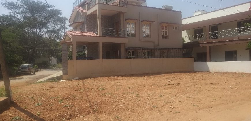 2400 Sqft North West Corner Residential Site Sale Ramakrishna Nagara, Mysore
