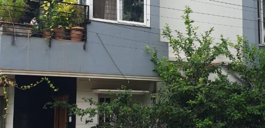 3100 Sqft North East Corner Duplex House Sale Ramanuja Road, Mysore