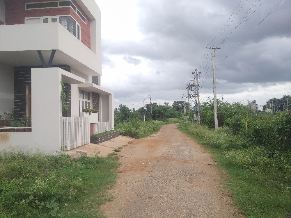 1200 Sqft West Face  Residential Site Sale Sriramapura, Mysore