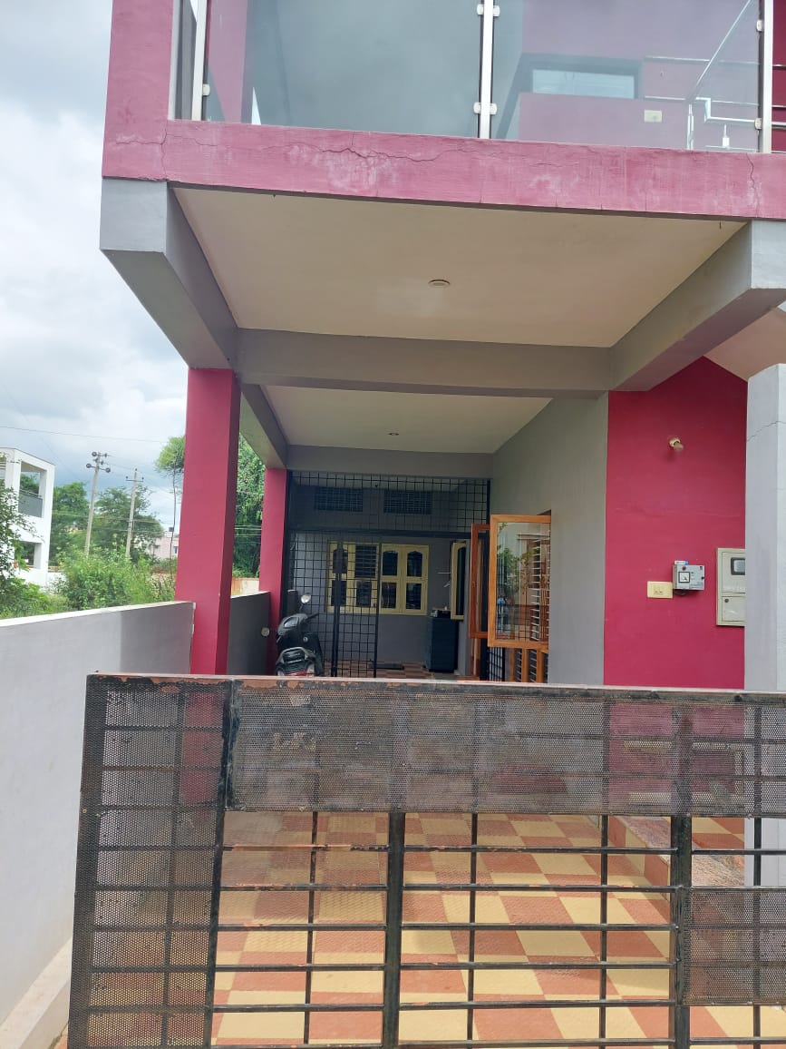 2400 Sqft Residential House For Rent Vijayanagar, Mysore