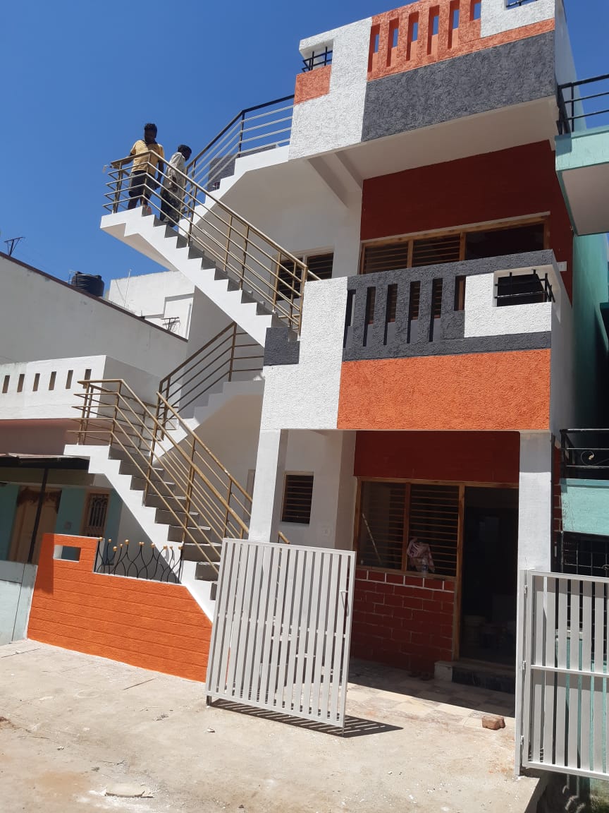600 Sqft East Face Residential House Sale Srirampura, Mysore