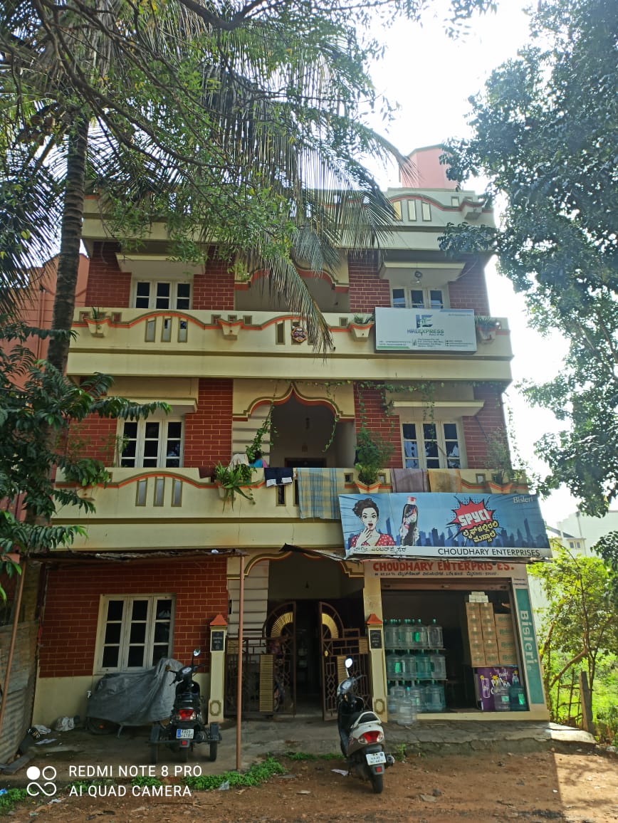 750 Sqft West Face Residential House Sale Vijaynagara, Mysore