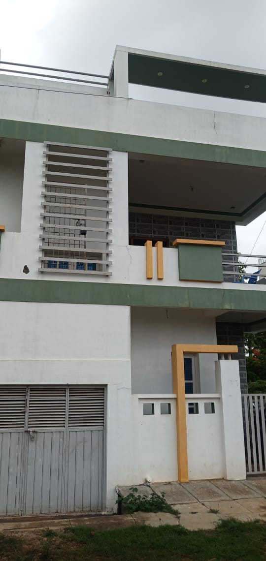 1350 Sqft East Face Residential House Sale KSRTC Layout, Mysore