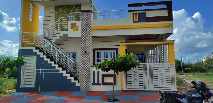 1200 Sqft South East Corner Residential House Sale Shanthaveri Gopal Gowda Nagar, Mysore
