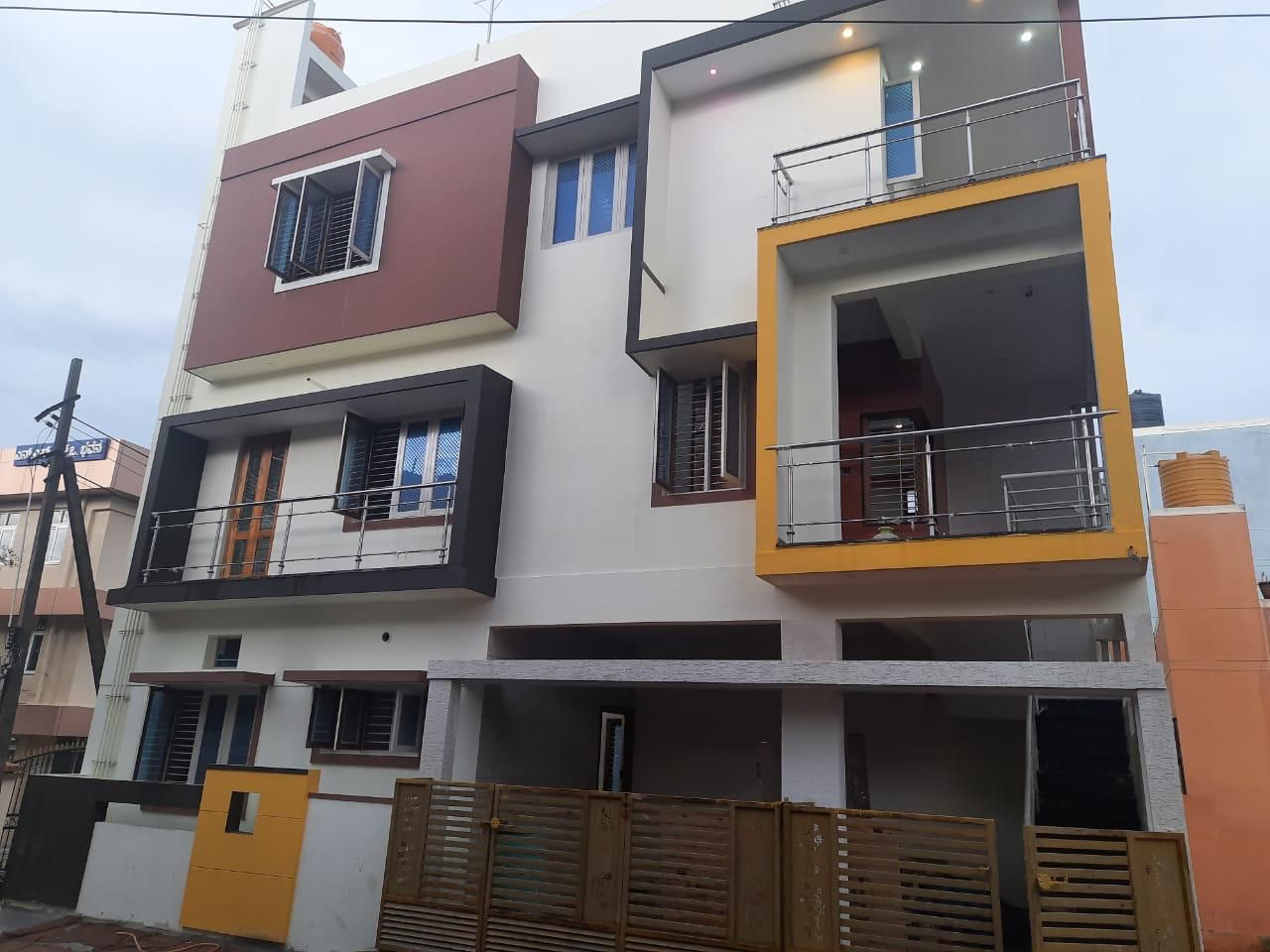1200 Sqft South Face Residential Duplex House Sale Srirampura, Mysore