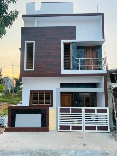 600 Sqft East Face Residential Duplex House Sale JSS Layout, Mysore