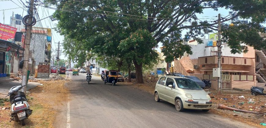 2400 Sqft West Face Commercial  Site Sale Rajiv Nagar, ,Mysore