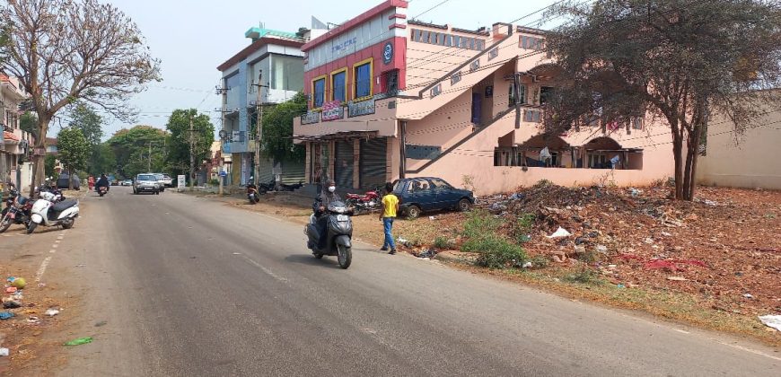 2400 Sqft West Face Commercial  Site Sale Rajiv Nagar, ,Mysore