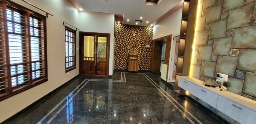1200 Sqft North Face Residential House Sale Shanthveri Gopala Gowda Circle, Mysore