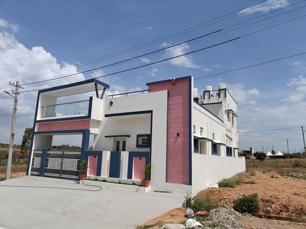 2400 Sqft South West Corner Residentail House Sale KRS Road, Mysore