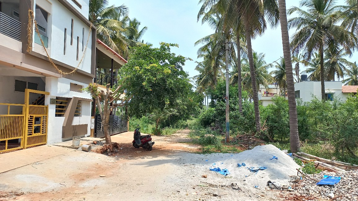 1500 Sqft North Face Residential Site Sale Srirampura, Mysore