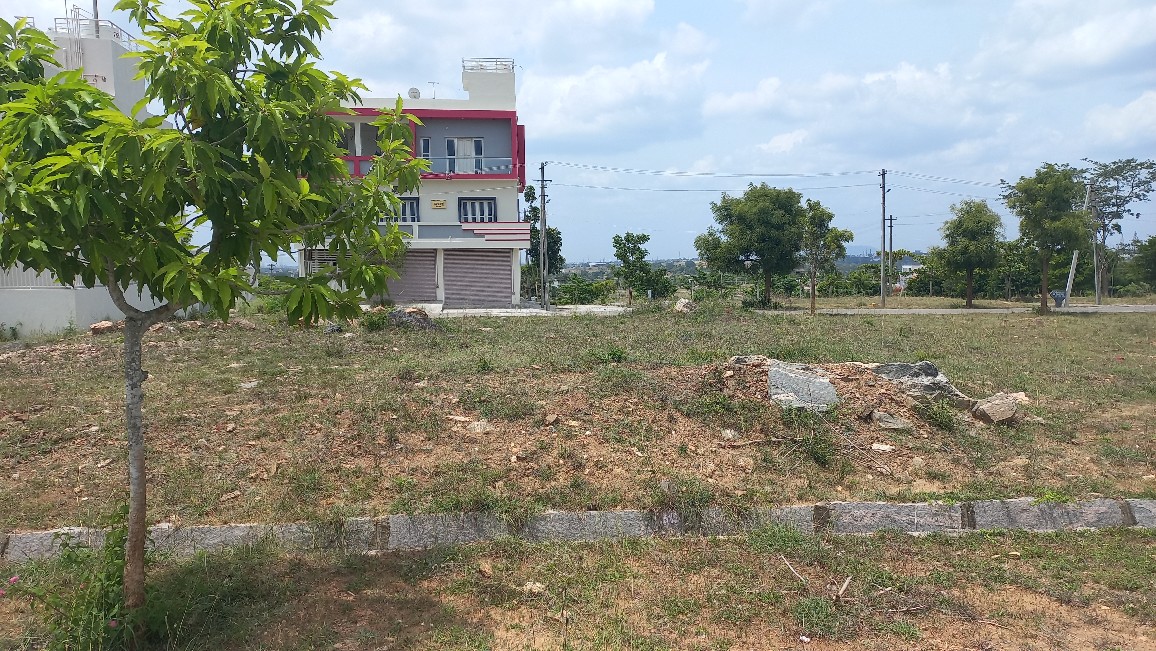 2400 Sqft West Face Residential Site Sale Kuberanandsagar Layout, Mysore