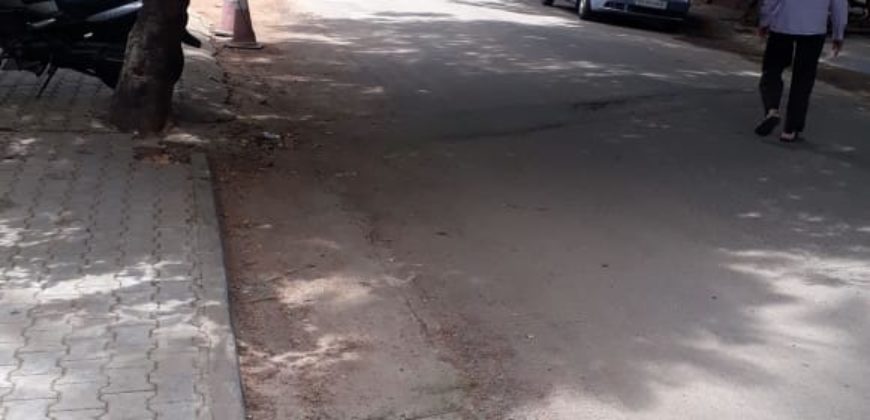 Commercial Property For Sale Saraswatipuram